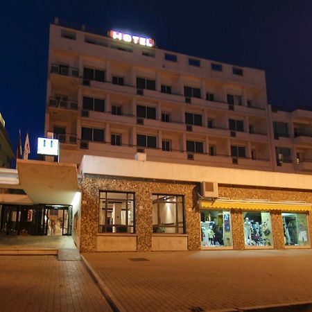 Hotel Mediterraneo Civitavecchia Exterior photo